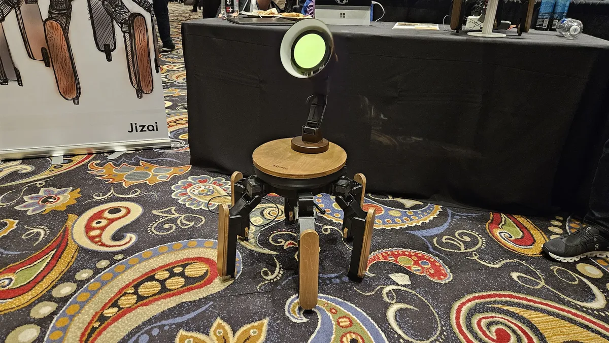 jizai -Robotic Lamp thumbnail